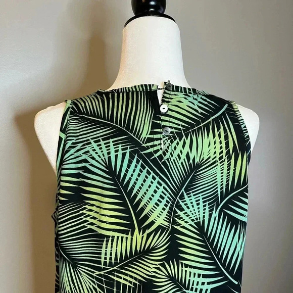 Maggie B Sleeveless Shift Dress Tropical Print - Picture 5 of 9